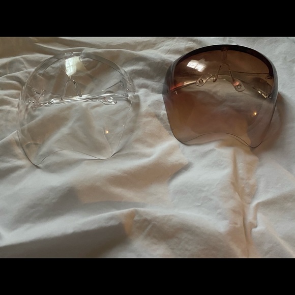 Face shield/visor (multiple) 3 for 30🌸 - Picture 11 of 11